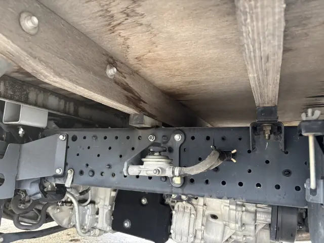 いすゞ エルフ BKG-NLS85AR(4WD)の写真27