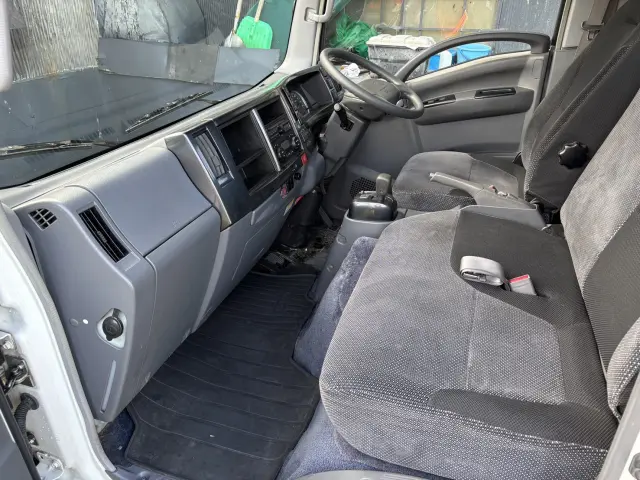 いすゞ エルフ BKG-NLS85AR(4WD)の写真29