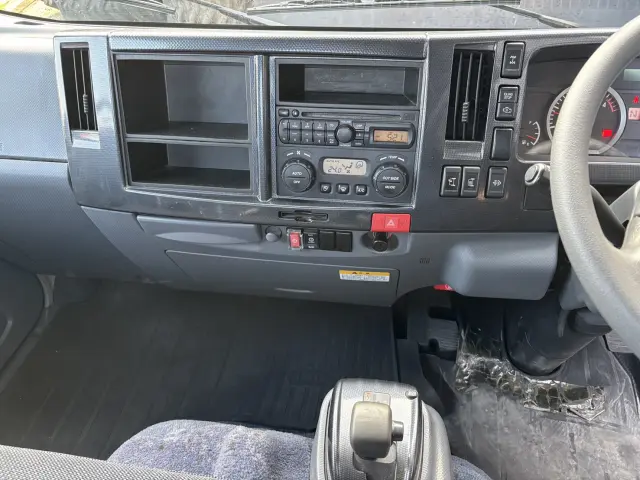 いすゞ エルフ BKG-NLS85AR(4WD)の写真36