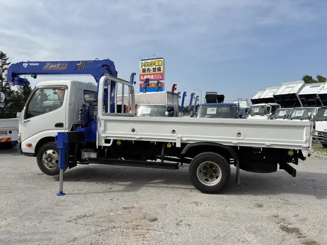 日野 デュトロ SKG-XZU650M(2WD)の写真8