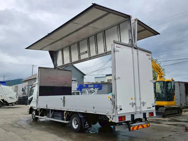 三菱 ファイター TKG-FK61F(2WD)の写真7