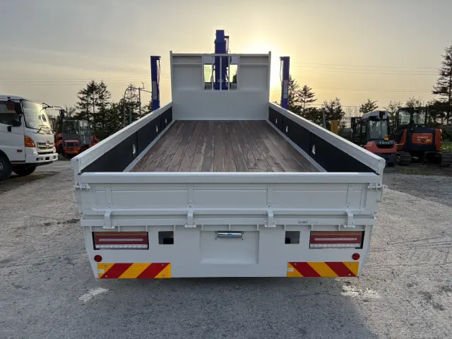 日野 レンジャー TKG-FC9JKAP(2WD)の写真6