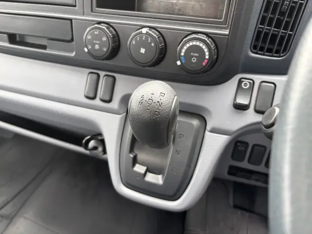 三菱 キャンター TKG-FEB50(2WD)の写真41