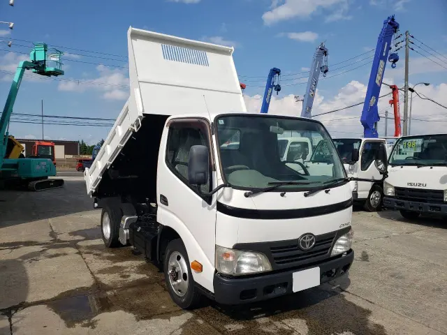 トヨタ ダイナ BDG-XZU368D(4WD)の写真3