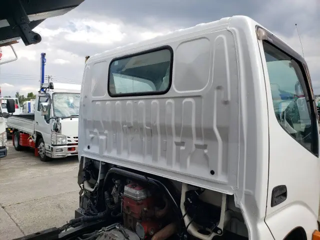 トヨタ ダイナ BDG-XZU368D(4WD)の写真9