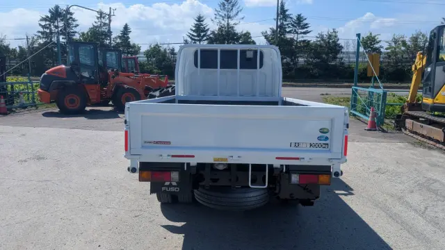 三菱 キャンター 2RG-FGA20(4WD)の写真6