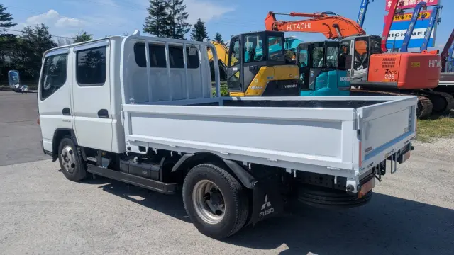 三菱 キャンター 2RG-FGA20(4WD)の写真7