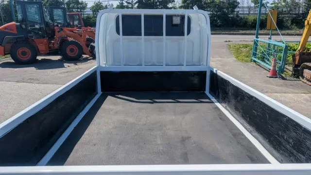 三菱 キャンター 2RG-FGA20(4WD)の写真11