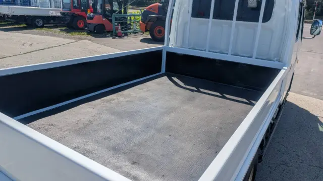 三菱 キャンター 2RG-FGA20(4WD)の写真12