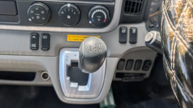 三菱 キャンター 2RG-FGA20(4WD)の写真38