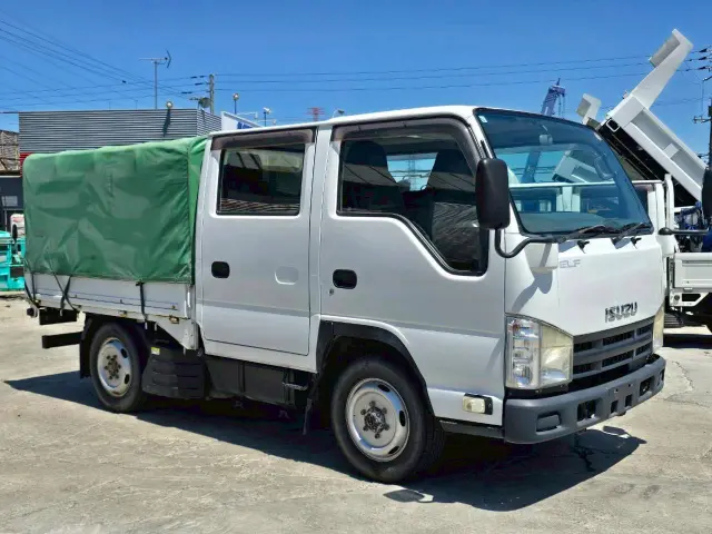 いすゞ エルフ BKG-NHS85A(4WD)の写真3