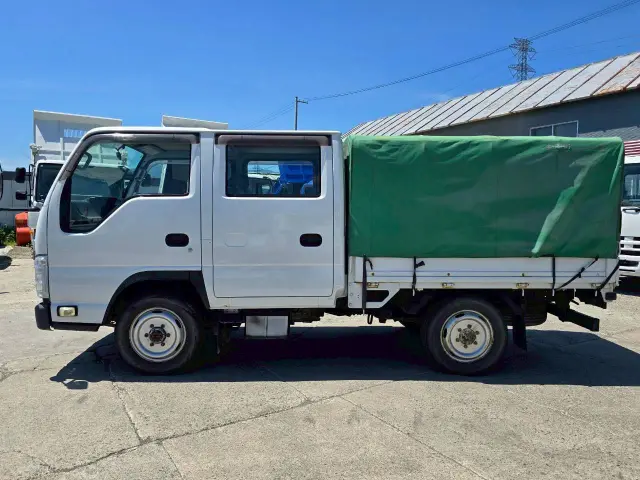 いすゞ エルフ BKG-NHS85A(4WD)の写真5