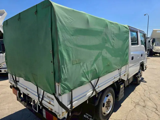 いすゞ エルフ BKG-NHS85A(4WD)の写真10