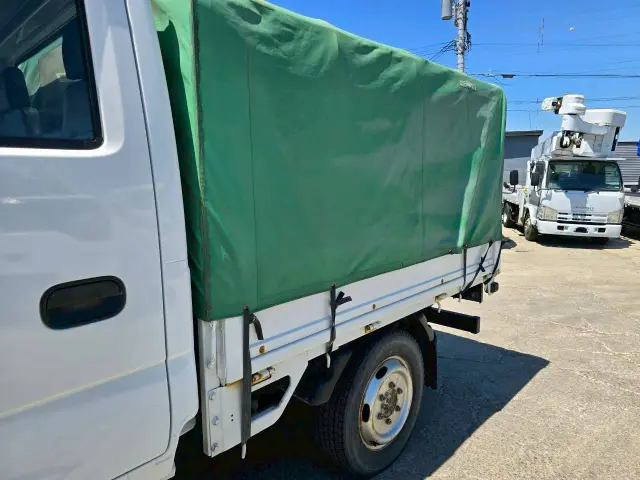 いすゞ エルフ BKG-NHS85A(4WD)の写真12
