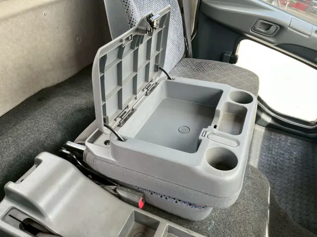 三菱 ファイター 不明の写真34