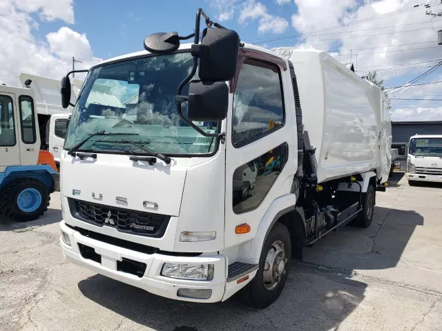 三菱 ファイター TKG-FK71F(2WD)の写真1