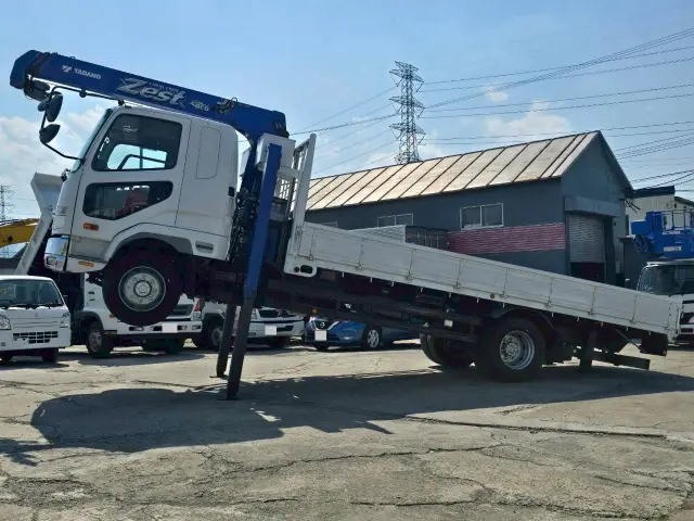 三菱 ファイター LKG-FK62FZの写真5