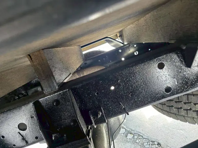 いすゞ エルフ KR-NHS69A(4WD)の写真21