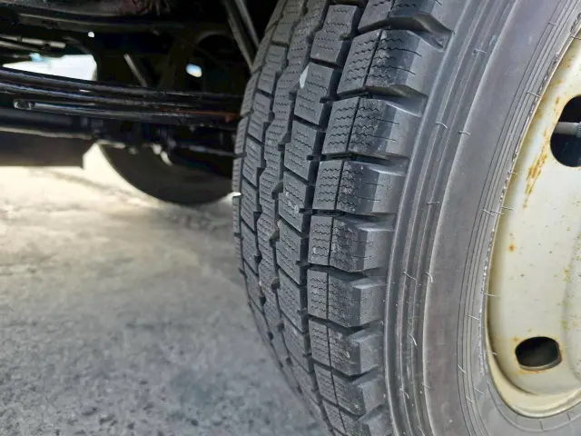 いすゞ エルフ KR-NHS69A(4WD)の写真41
