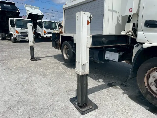 日野 デュトロ TKG-XZU640F(2WD)の写真9