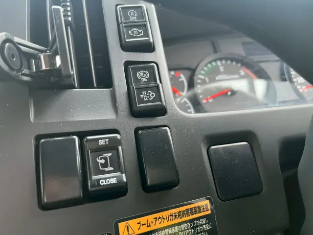いすゞ フォワード 不明の写真28