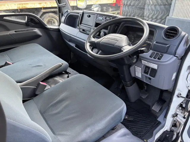 三菱 キャンター TKG-FDA50(4WD)の写真35