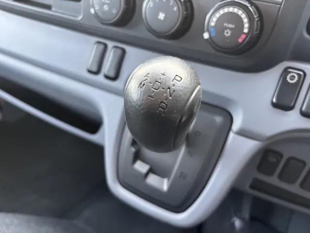 三菱 キャンター TKG-FDA50(4WD)の写真40