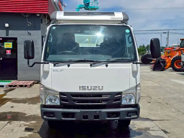 いすゞ エルフ TPG-NKS85AN(4WD)の写真2