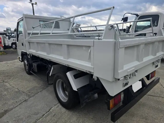 いすゞ エルフ TPG-NKS85AN(4WD)の写真11