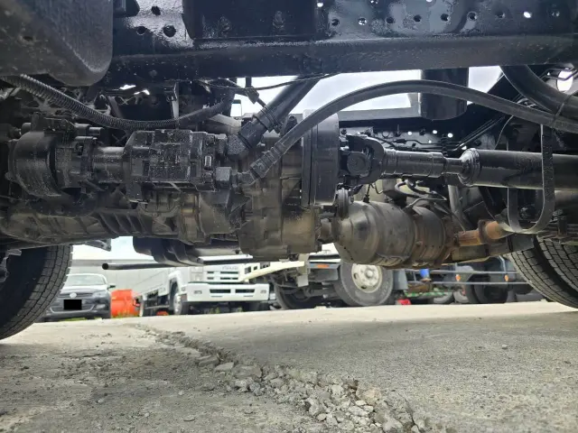 いすゞ エルフ TPG-NKS85AN(4WD)の写真25