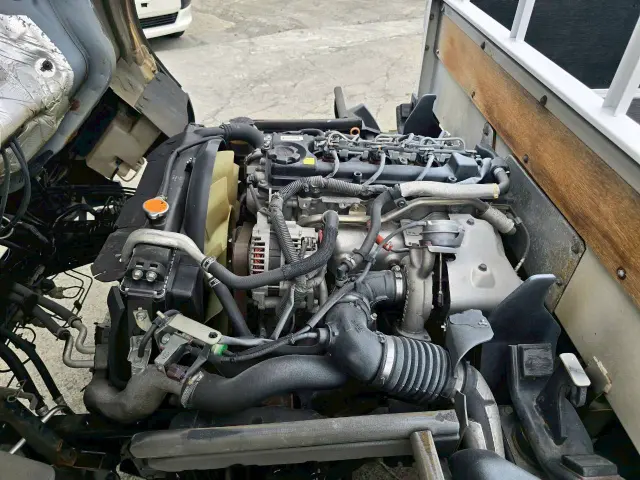 三菱 キャンターガッツ SDG-BSZ5F24(4WD)の写真40