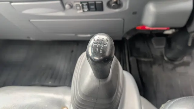 いすゞ エルフ TPG-NPR85AR(2WD)の写真36