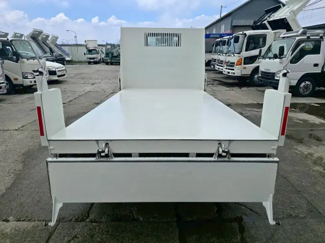 日野 デュトロ TKG-XZU610T(2WD)の写真13