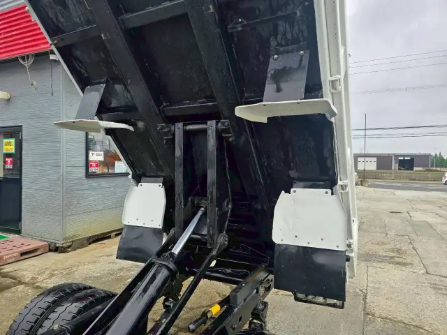 日野 デュトロ TKG-XZU610T(2WD)の写真19