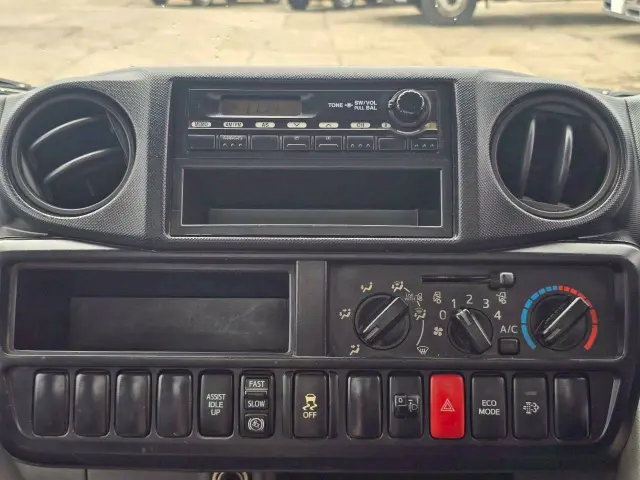 日野 デュトロ TKG-XZU610T(2WD)の写真35