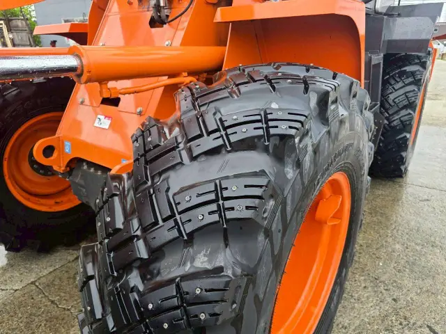 日立 ZW100-6 YDP-H88(4WD)の写真33