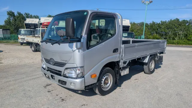 トヨタ ダイナ LDF-KDY281(4WD)の写真1