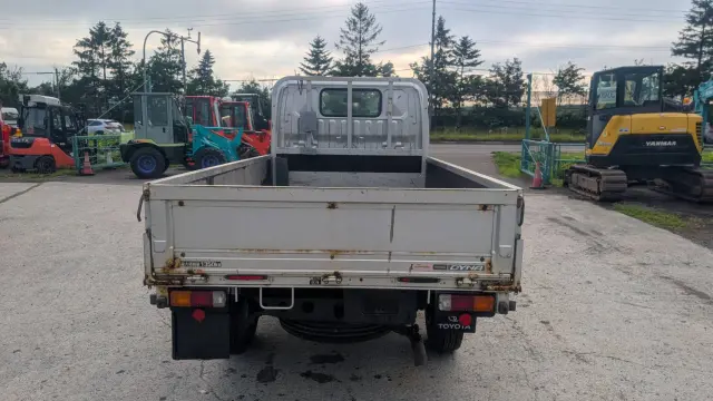トヨタ ダイナ LDF-KDY281(4WD)の写真6