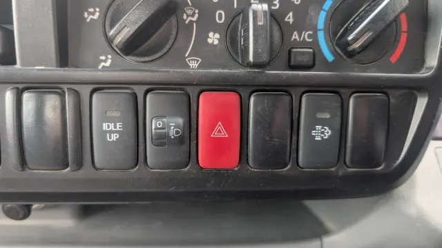 トヨタ ダイナ LDF-KDY281(4WD)の写真35