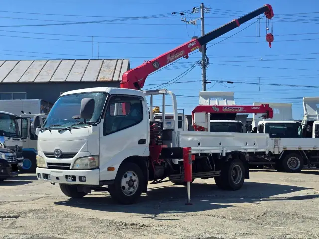 日野 デュトロ SKG-XZU650M(2WD)の写真11
