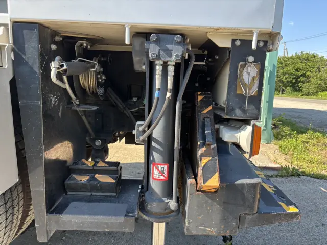 トヨタ ダイナ BDG-XZU304A(2WD)の写真35
