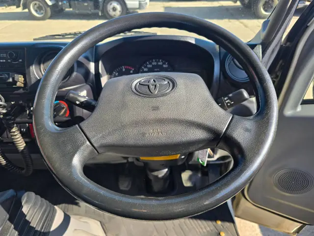 トヨタ ダイナ TKG-XZU675(4WD)の写真27