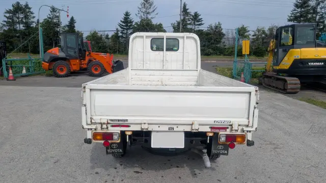 トヨタ ダイナ LDF-KDY281(4WD)の写真6