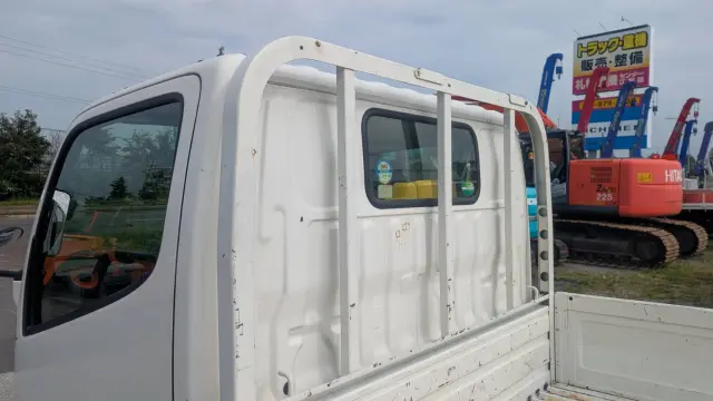 トヨタ ダイナ LDF-KDY281(4WD)の写真9