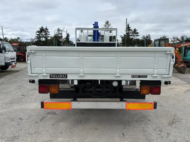 いすゞ フォワード PKG-FRR90S2(2WD)の写真6