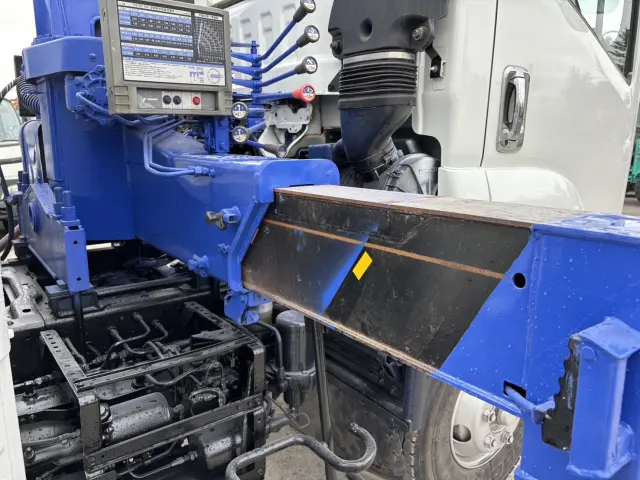 いすゞ フォワード PKG-FRR90S2(2WD)の写真10