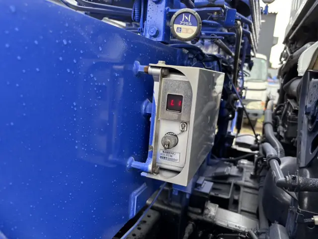 いすゞ フォワード PKG-FRR90S2(2WD)の写真12