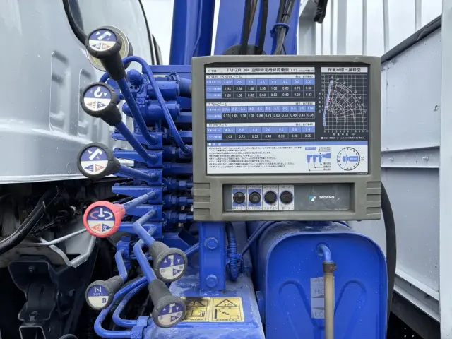 いすゞ フォワード PKG-FRR90S2(2WD)の写真16