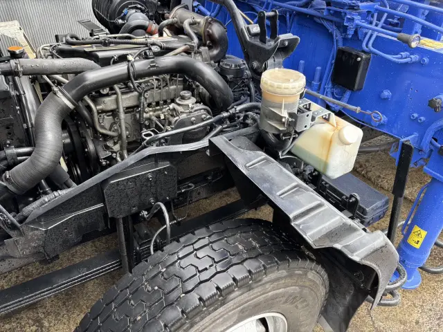 いすゞ フォワード PKG-FRR90S2(2WD)の写真27