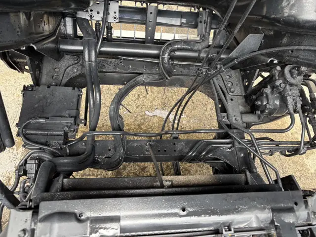 いすゞ フォワード PKG-FRR90S2(2WD)の写真28